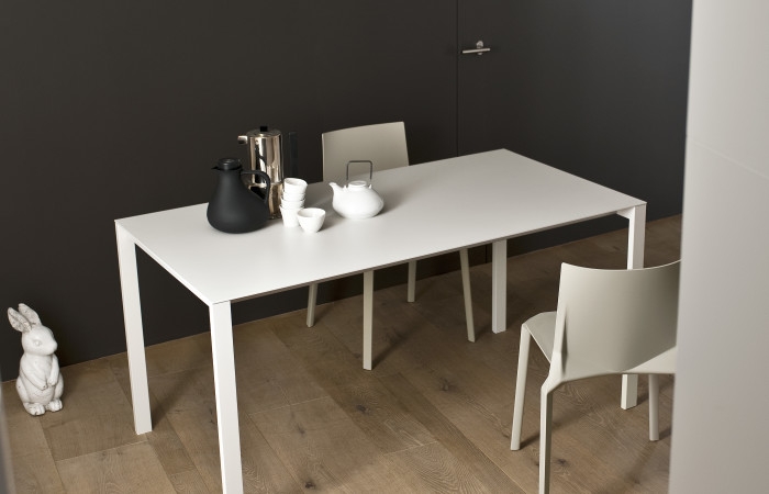 Thin-K-Alluminio-Fisso-Kristalia Thin-K-Alluminio-Fisso-Kristalia